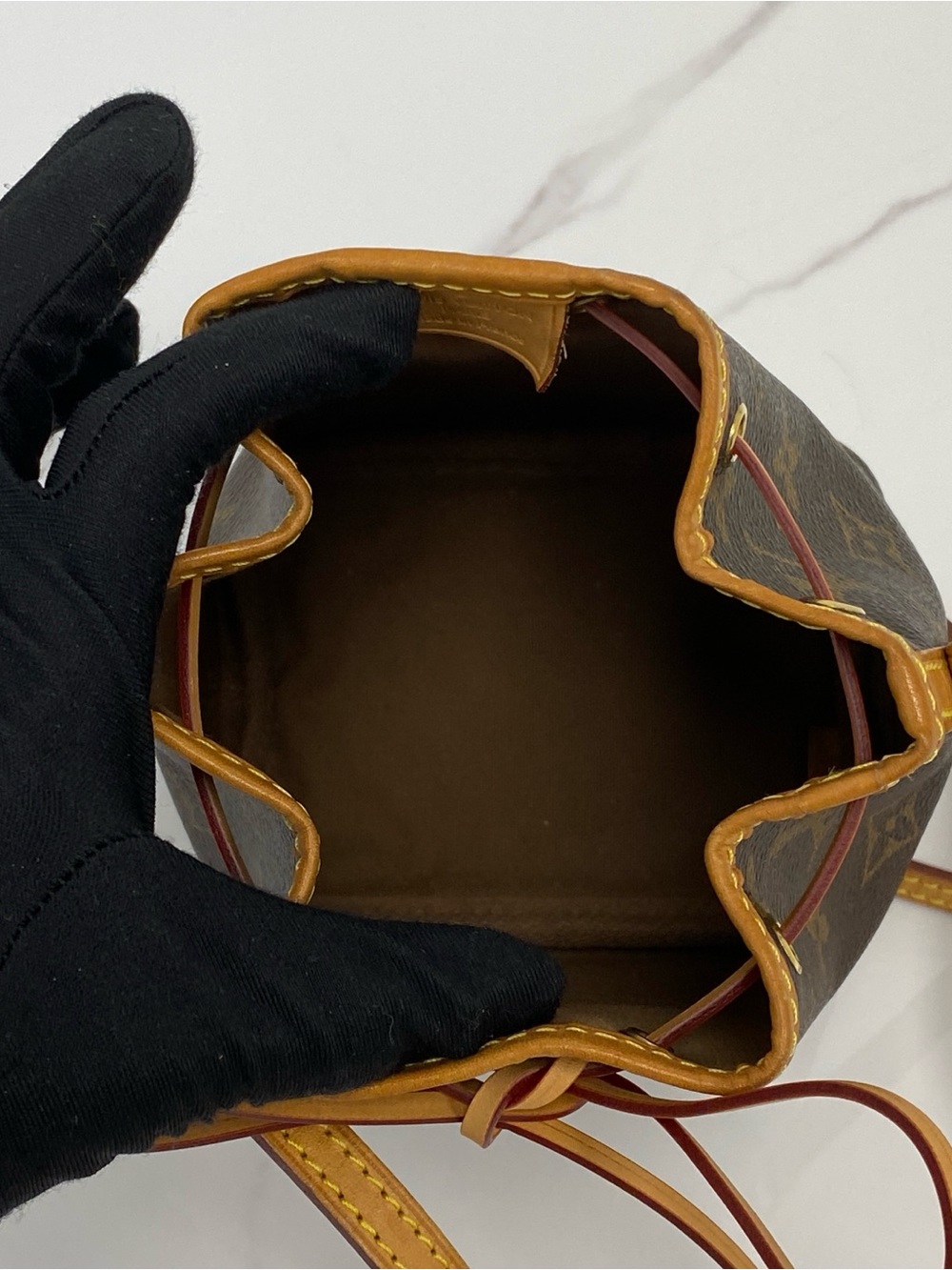 Louis Vuitton Nano Noe - Picture 6 of 6